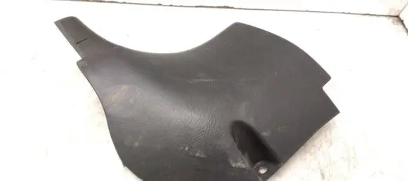 Toyota Avensis T250 Foot area side trim 