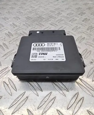 Audi A4 S4 B8 8K Hand brake control module 8K0907801E 32620189A