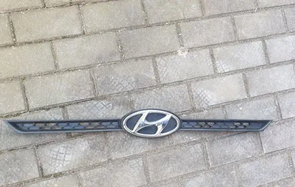 Hyundai i20 (GB IB) Front bumper upper radiator grill 86351C8000