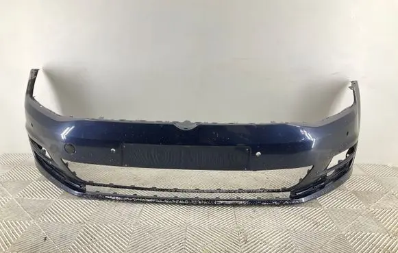Volkswagen Golf VII Front bumper 5G0807221