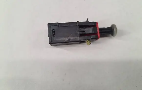 Opel Zafira B Brake pedal sensor switch 55701395 869619858 C910