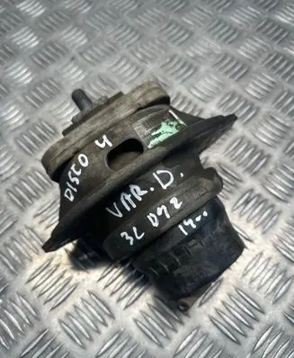 Engine mount bracket