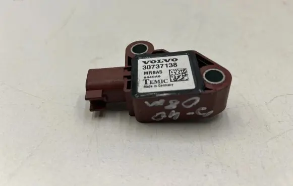 Volvo S40 Airbag deployment crash/impact sensor 30737138 8840A6