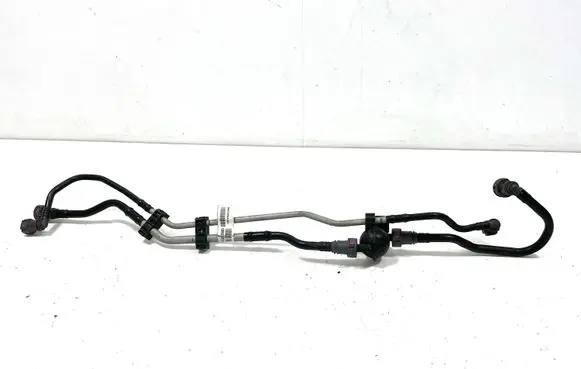 Opel Ampera Fuel return line/hose 22891182 836137521
