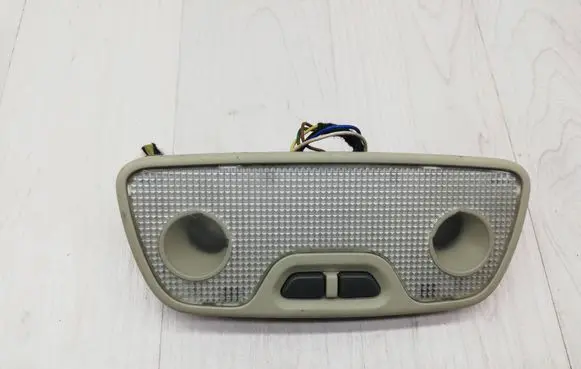 Volvo XC90 Rear seat light