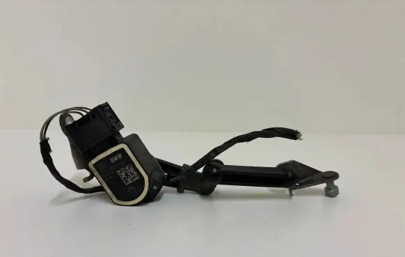 BMW 7 F01 F02 F03 F04 Headlight/headlamp level sensor 6788569 37146788569 25916010