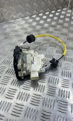 Audi A6 S6 C6 4F Rear door lock