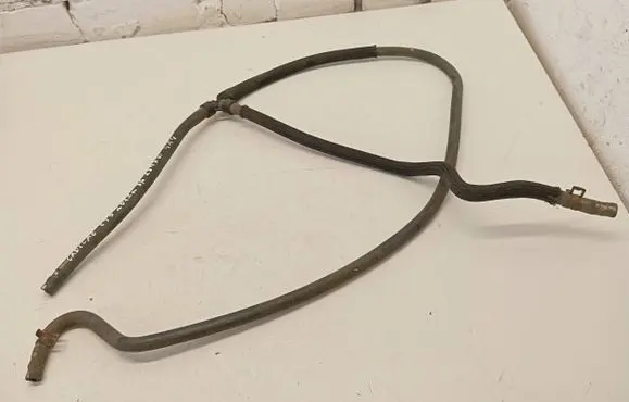 Cadillac CTS Engine coolant pipe/hose