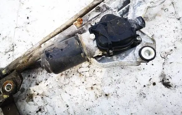 Mitsubishi Grandis Wiper motor