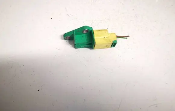 Volkswagen Golf V Airbag deployment crash/impact sensor 1K0909606C 5WK43544