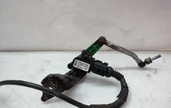 Audi Q5 SQ5 Air suspension front height level sensor 7P0616213