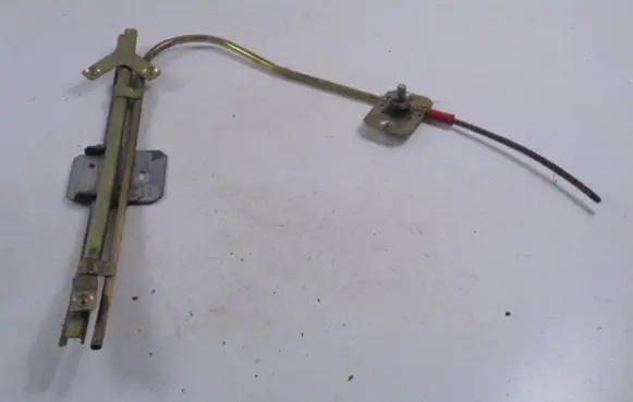 Daewoo Polonez Front door manual window regulator 100912025