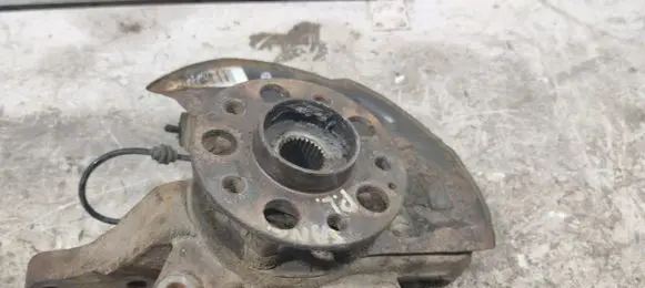 SsangYong Korando Front wheel hub spindle knuckle 4121134002 4142034000