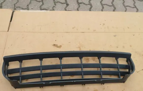 Volkswagen Crafter Front bumper lower grill 2E0807835A