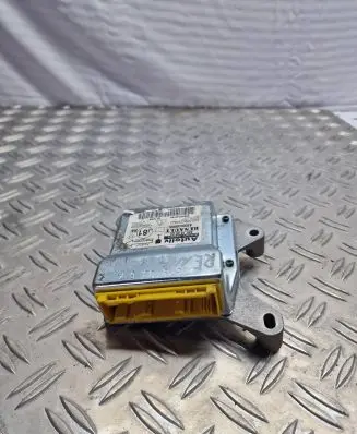 Renault Espace III Airbag control unit/module 8200435005 605786000 E349NY40744