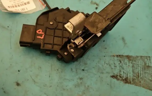 Ford S-MAX Front door lock 6M2A-R21813-EC IMPRK1397715