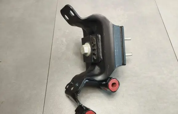 Volkswagen Amarok II Gearbox mounting bracket MB3G6D091GD