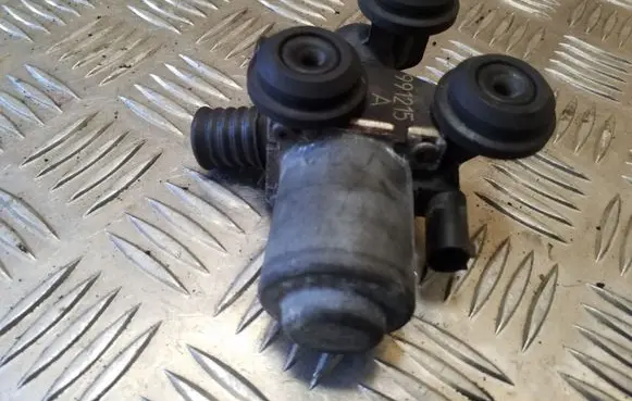 Coolant heater control valve