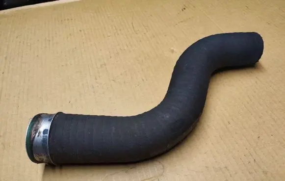 Jeep Grand Cherokee (WJ) Intercooler hose/pipe 52079979AA