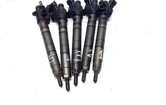 Volvo S60 Fuel injectors set 31303238 0445116046