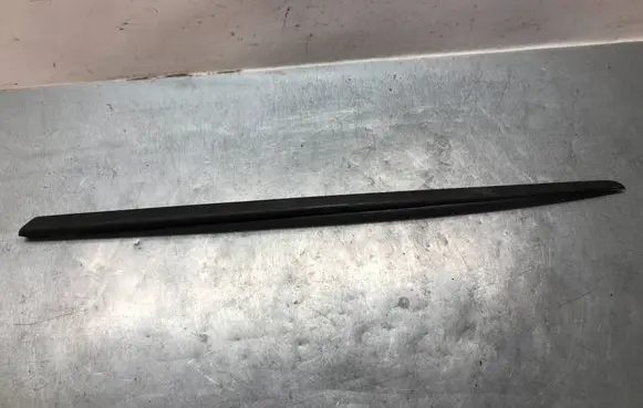 Audi A3 S3 8V Windshield trim 8V5854328A