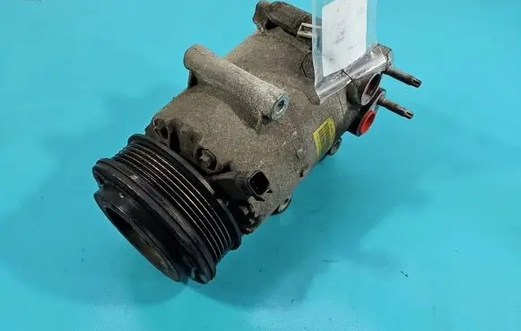 Ford Focus Air conditioning (A/C) compressor (pump) AM5N19D629BA IMPRK1593031
