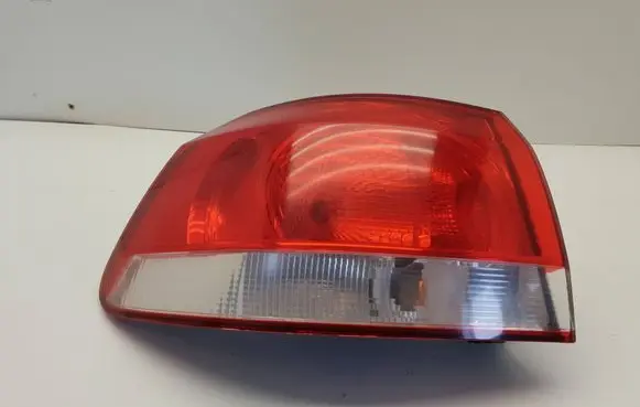 Volkswagen PASSAT B6 Rear/tail lights 89078560L