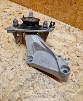 Renault Twingo III Gearbox mounting bracket A453240011700