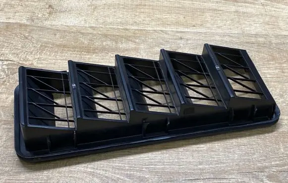 Jaguar F-Pace Quarter panel pressure vent GX63280B62AA A7XRH