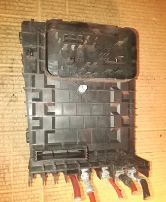 Volkswagen Golf V Fuse module 017181301 1K0937125A 017183071