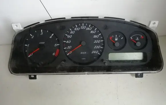 Nissan Primera Speedometer (instrument cluster) 248109F705