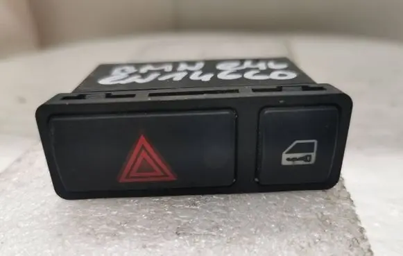 BMW 3 E46 Hazard light switch 8368920