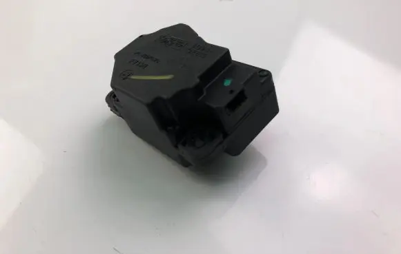 Volvo XC70 Intake manifold valve actuator/motor 31291964