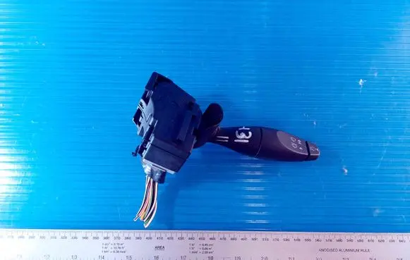 Ford Focus Wiper switch 