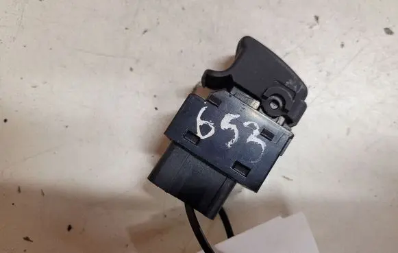 Hyundai Tucson JM Electric window control switch
