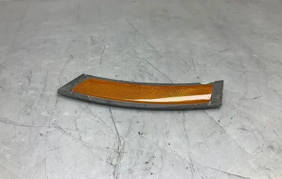 BMW 3 E92 E93 Front reflector 7162314
