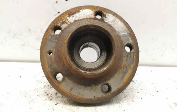 Volvo S70 V70 V70 XC Rear wheel bearing hub 