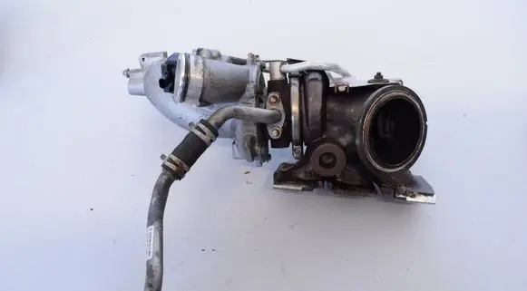 Mercedes-Benz E W213 Turbo A2760904180 A0001531159