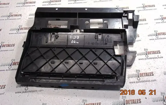 BMW 5 E39 Other interior part 51168159711