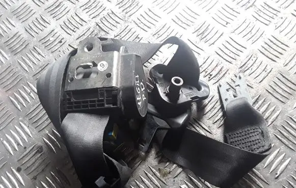 Renault Megane III Front seatbelt 5507746
