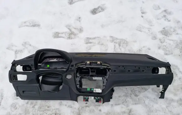 BMW X1 F48 F49 Dashboard 51456969852 6969852