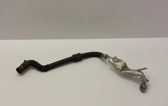 Volkswagen PASSAT B6 Coolant pipe/hose 06J121492C