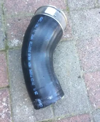 Volvo V40 Intercooler hose/pipe