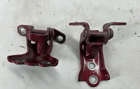 Rear door hinge set