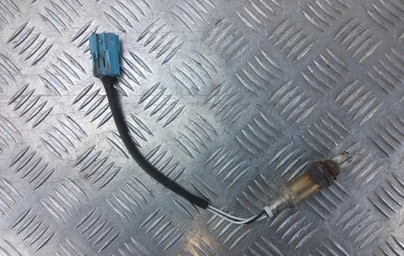 Nissan Primera Lambda probe sensor 0258005274 0258005275