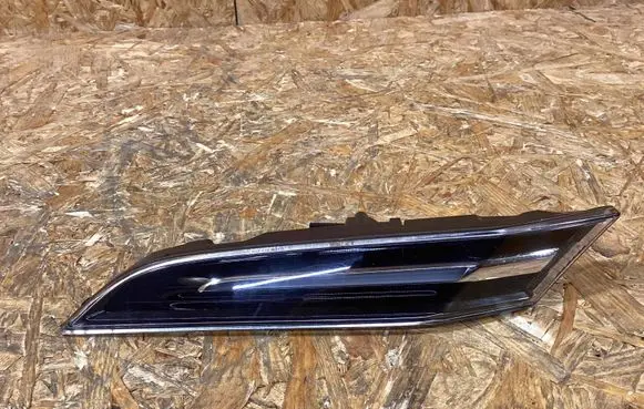 Porsche 911 992 Front fender indicator light 992953041c