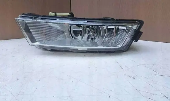 Skoda Rapid (NH) Front fog light 5JA941699B
