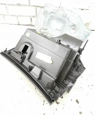 Opel Insignia A Glove box 13308550