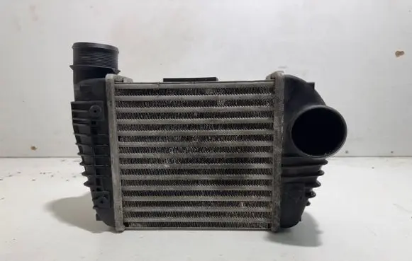 Audi A6 S6 C6 4F Intercooler radiator 4F0145806R PA16GF30