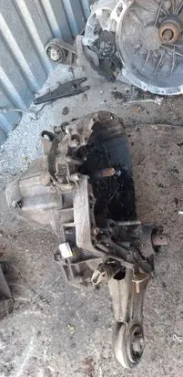 Renault Twingo II Manual 5 speed gearbox Jb1052